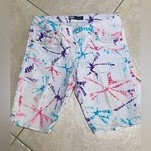 3/$18 EUC Levi Bermuda shorts with adjustable waist Girls size 16